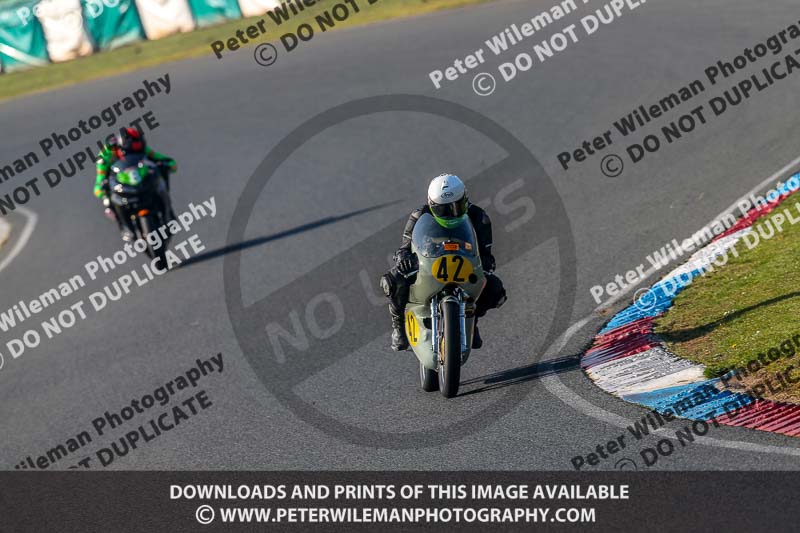 PJ Motorsport Photography 2018;enduro digital images;event digital images;eventdigitalimages;mallory park;mallory park photographs;mallory park trackday;mallory park trackday photographs;no limits trackdays;peter wileman photography;racing digital images;trackday digital images;trackday photos